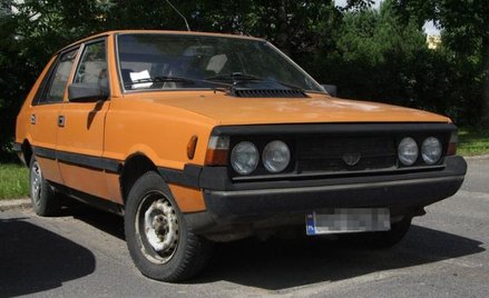 Jak zaksięgować sprzedaż firmowego auta