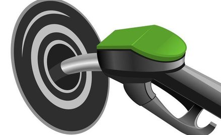 Fiskus wciąż nie rozlicza paliwa ryczałtem