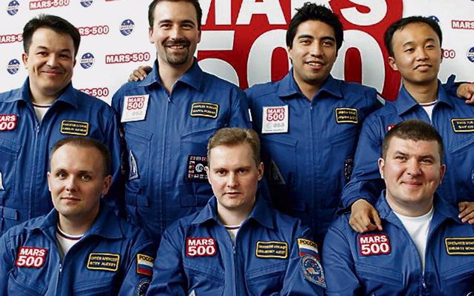 „Mars-500”: Suchrob Kamołow, Romain Charles, Diego Urbina, Wang Yue, Aleksiej Sitew, Aleksandr Smole