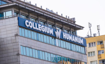 Obecnie Collegium Humanum nosi nazwę Varsovia