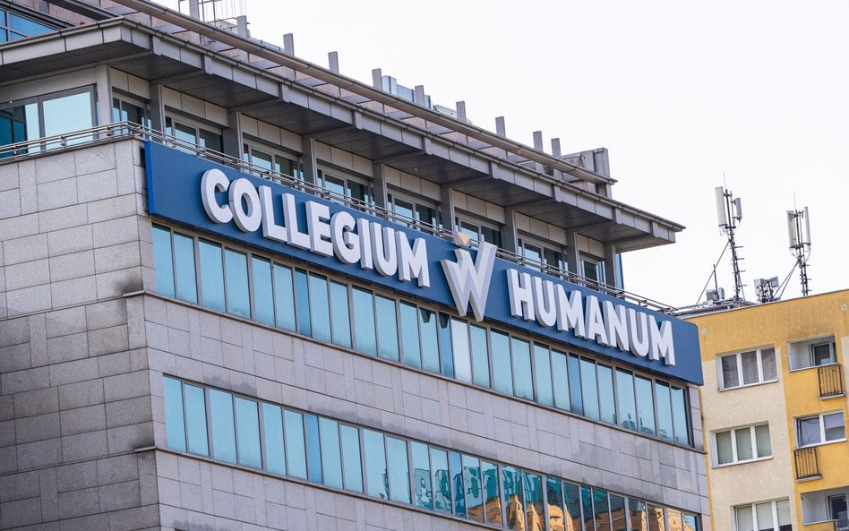 Obecnie Collegium Humanum nosi nazwę Varsovia