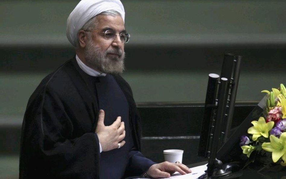 Hasan Rohani, nowy prezydent Iranu. W przeciwieństwie do poprzednika, Mahmuda Ahmadineżada, nie spec