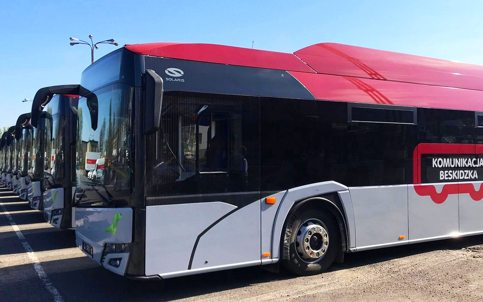 Polski rynek autobusów stopniowo sięga dna