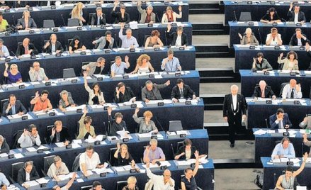 Posłowie Parlamentu Europejskiego przyjęli zasady działania Europejskiej Służby Działań Zewnętrznych