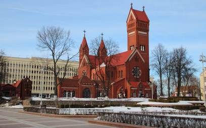 Białoruś: Zabierają katolikom Czerwony Kościół