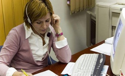 W odrębnej umowie strony uzgadniają zasady korzystania ze sprzętu telepracownika i zakres jego ubezp