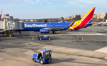 Pasażerowie amerykańskich linii lotniczych Southwest byli w szoku: pilot przerywał start z powodu po