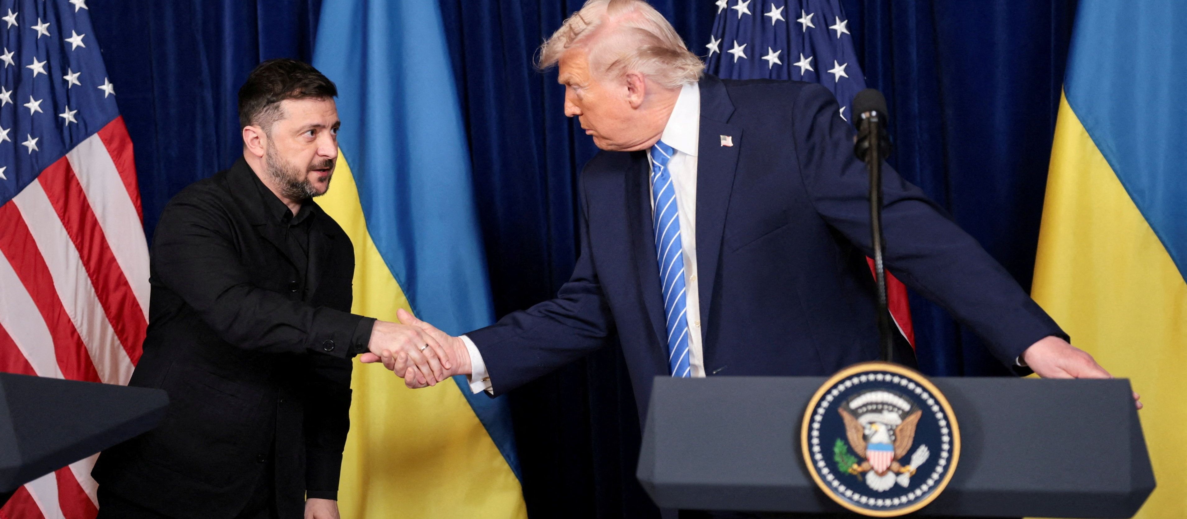 Rusłan Szoszyn: Rozmowy pokojowe. Władimir Putin bawi się z Donaldem Trumpem w głuchy telefon