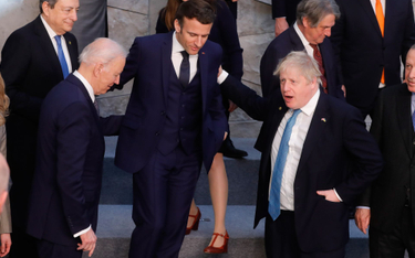 Joe Biden, Emmanuel Macron i Boris Johnson