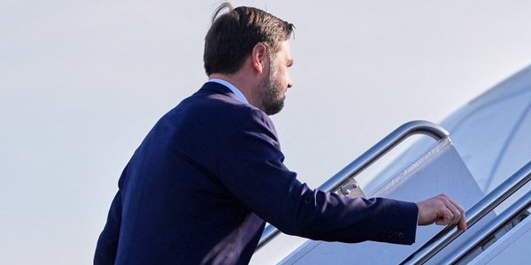 Nie próbujcie z nami pogrywać, ostrzega J. D. Vance. Iran stawia dwa warunki