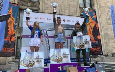 Na podium stanęły zawodniczki z Legionowa, Warszawy i Krakowa