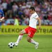 Marek Saganowski, urodzony 31 października 1978 roku w Łodzi. Kluby (kolejno): ŁKS Łódź, Feyenoord, 