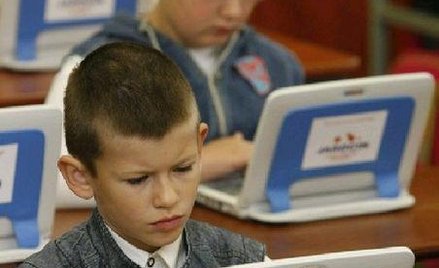 Projekt resortu infrakstuktury zakłada, że część pieniędzy, które operatorzy komórkowi mają zapłacić