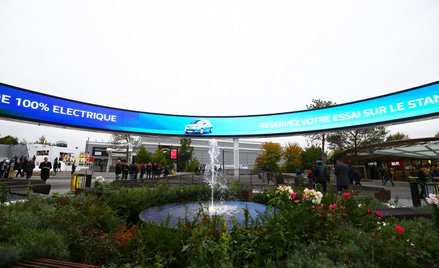 Paris Motor Show  (1)