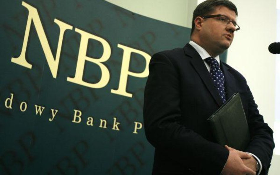 NBP nagradza absolwentów