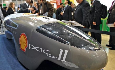 Takie pojazdy, jakie czasy, czyli oszczędne auto z Zurychu