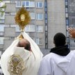 Wyjście księży do wiernych w Wielkanoc i inne nowoczesne formy duszpasterstwa nie są w stanie zrekom
