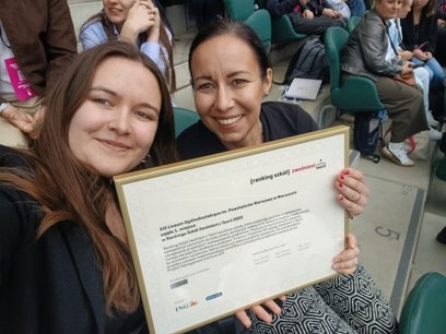 Pierwsze miejsce warszawskich uczniów w Ogólnopolskim Rankingu Szkół „Zwolnionych z teorii”.