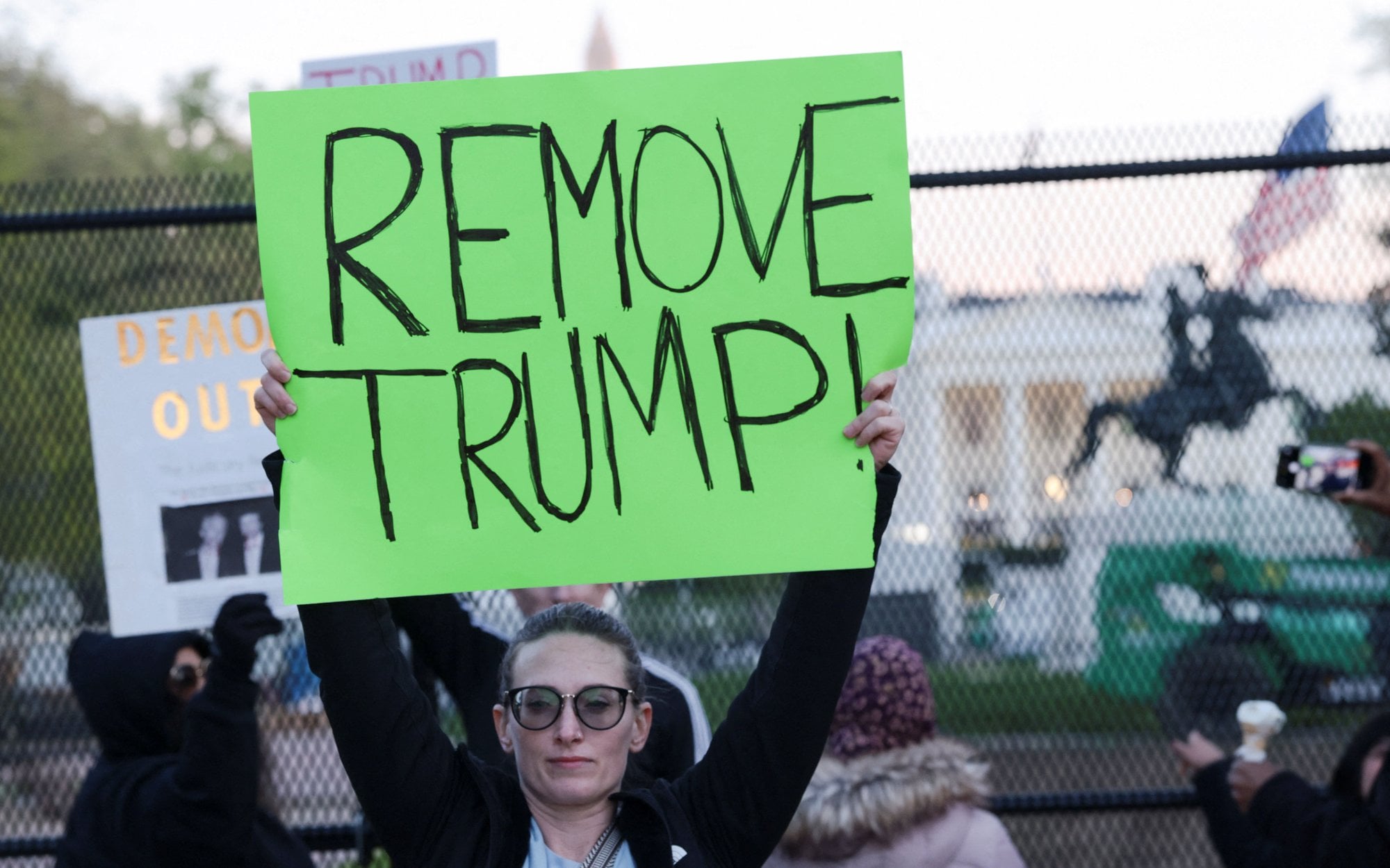 Sondaż: Niezadowolenie z Donalda Trumpa utrzymuje się w USA na rekordowym poziomie