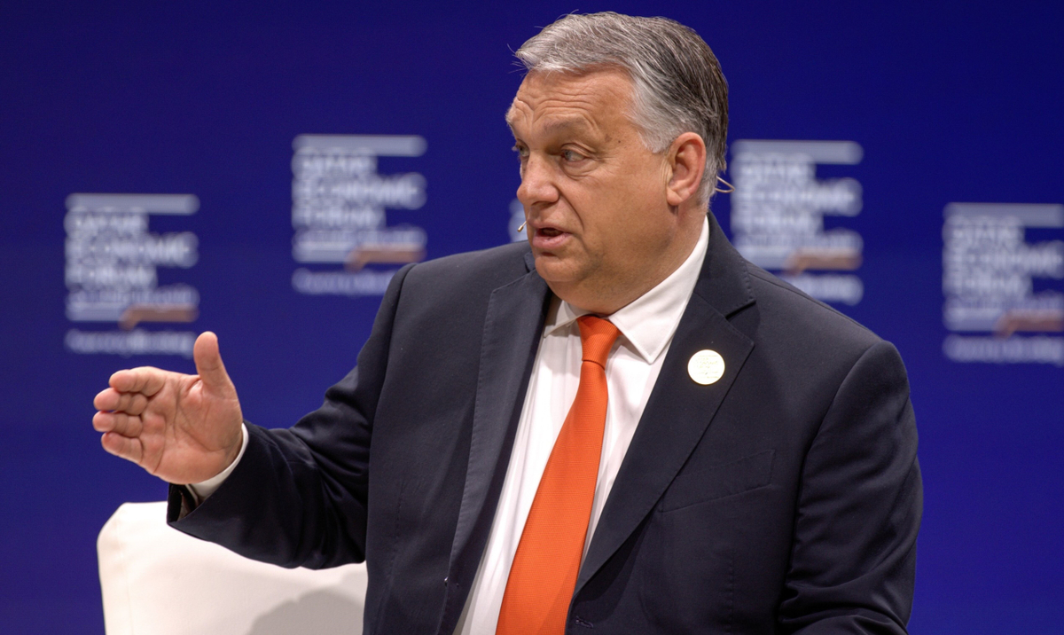 Orban vrea să încurajeze cumpărarea de datorii
