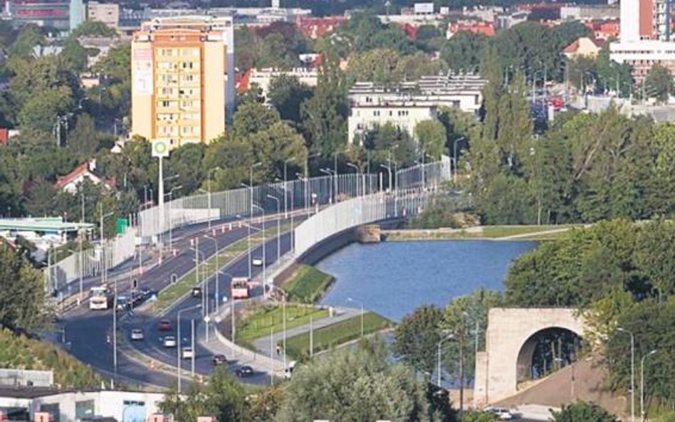 Miasto stawia na rozwój dróg i komunikacji miejskiej