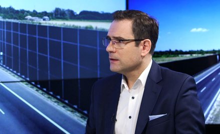 #RZECZoBIZNESIE: Piotr Sarnecki: Sprzedaż opon do ciężarówek skoczyła o 30 proc.