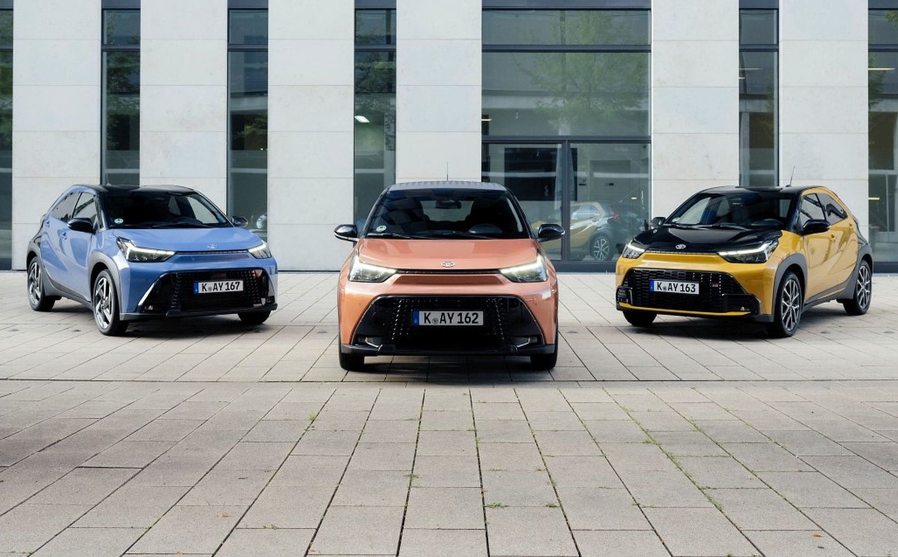 Nowa Toyota Aygo X Hybrid: Pierwszy pełny hybrydowy crossover segmentu A