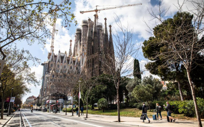 Barcelona ograniczy liczbę turystów. Koniec z Airbnb