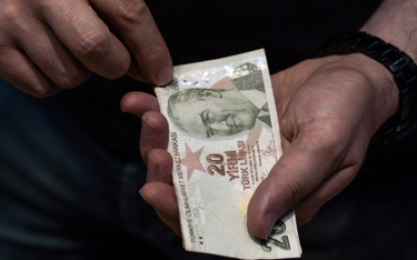 Rząd turecki ogłosił, że płaca minimalna będzie wyższa aż o 34 proc. niż rok wcześniej