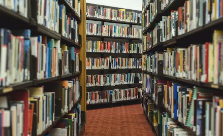 Książka anonimowo zwrócona do biblioteki po 43 latach