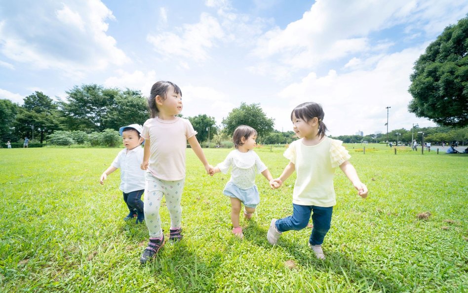 Japonia szybko wymiera. Zaskakujący pomysł na zwiększenie dzietności