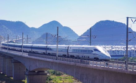 Spektakularny projekt Chin – najdłuższy na świecie podmorski tunel z szybkim pociągiem