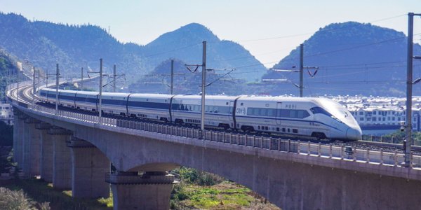 Spektakularny projekt Chin – najdłuższy na świecie podmorski tunel z szybkim pociągiem