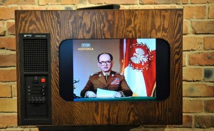 13 grudnia 1981 r. gen. Wojciech Jaruzelski ogłosił wprowadzenie stanu wojennego.