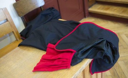 Prokuratura pozwała prokuratora. Na jaw wyszły szokujące okoliczności