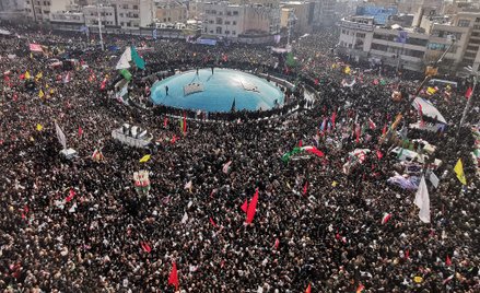 Iran opłakuje Sulejmaniego. Żałobnicy wypełnili Teheran