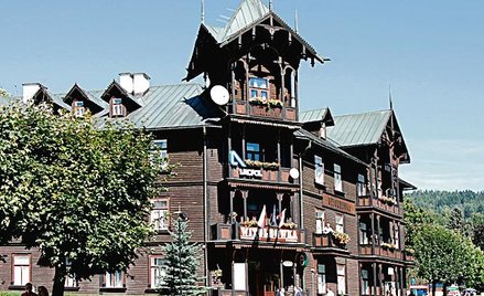 Przedsiębiorców oferujących noclegi dla turystów samorząd może zobowiązać do poboru opłaty miejscowe