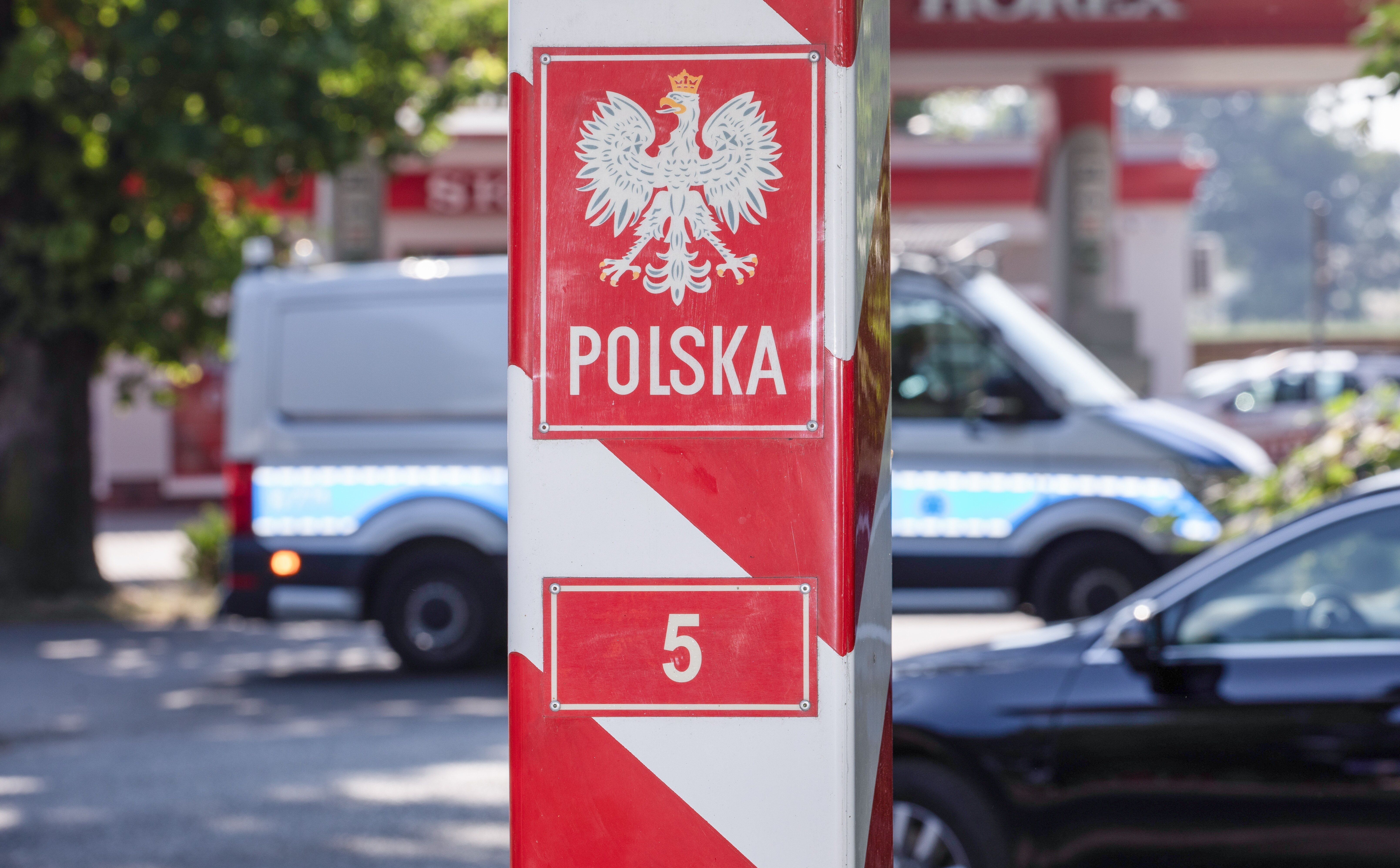 Wracają kontrole na granicach z Niemcami i Litwą. Co o tym sądzą smerfy? Wyniki sondażu