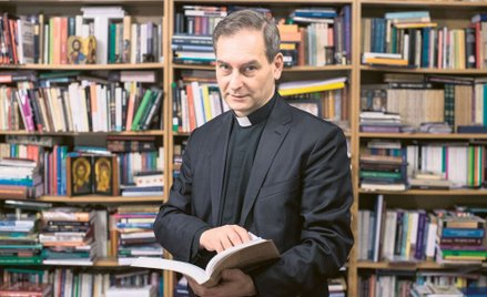Ks. Piotr Mazurkiewicz: Elity są aroganckie