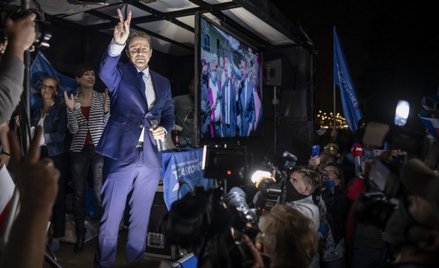 Przepychanka na wiecu Trzaskowskiego. Interweniowała policja