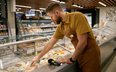 Potężny cyberatak na supermarkety we Francji. Tony rozmrożonego jedzenia do kosza