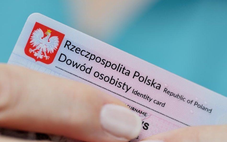 W skrócie: Nowy, bezpieczniejszy dowód kontra pomysłowość oszustów