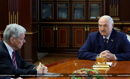 Aleksander Łukaszenko i John Coale podczas rozmów w Mińsku