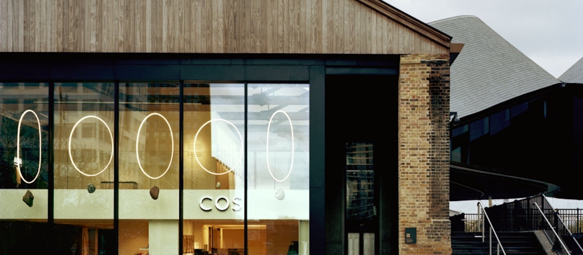 Najbardziej pożądane marki modowe na świecie. Triumf szwedzkiej elegancji