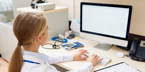 Zmiany w zwolnieniach chorobowych – co musi wiedzieć pracodawca?