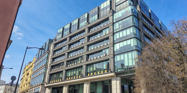 Hossa trwa, GPW zarabia coraz więcej