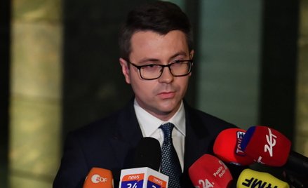 Jacek Nizinkiewicz: Milczący rząd w dniu próby