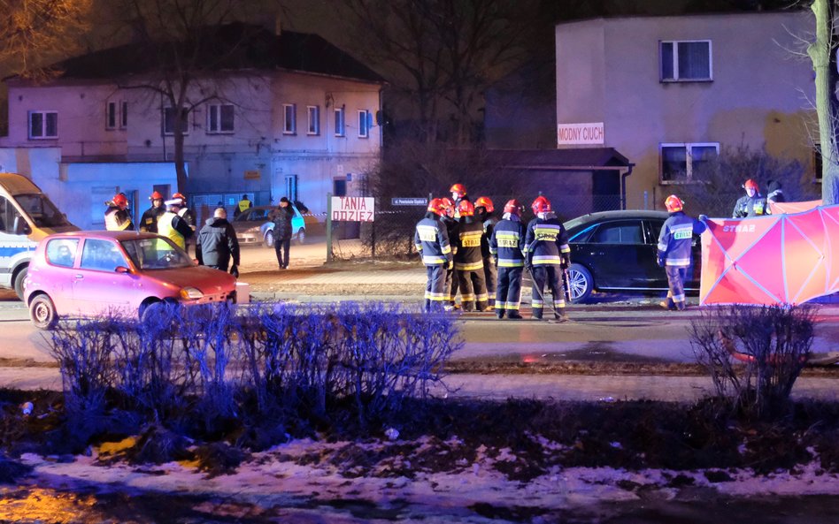 Miejsce wypadku samochodowej kolumny rządowej z udziałem premier Beaty Szydło w lutym 2017 r. w Oświ