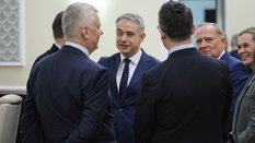 Wicepremier, minister cyfryzacji Krzysztof Gawkowski (3L) na posiedzeniu rządu w siedzibie KPRM w Wa