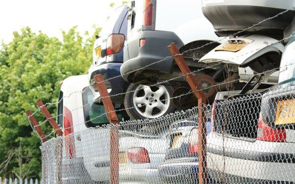 Rejestracja pojazdów z innych państw także w języku angielskim